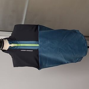 Under Armour Size S Blue/Black 1/4 Zip Golf Vest